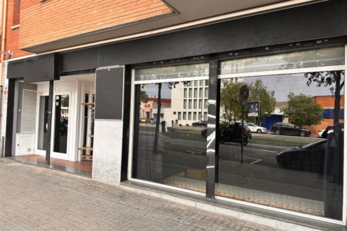 Local en venta en rentabilidad en Sabadell 02