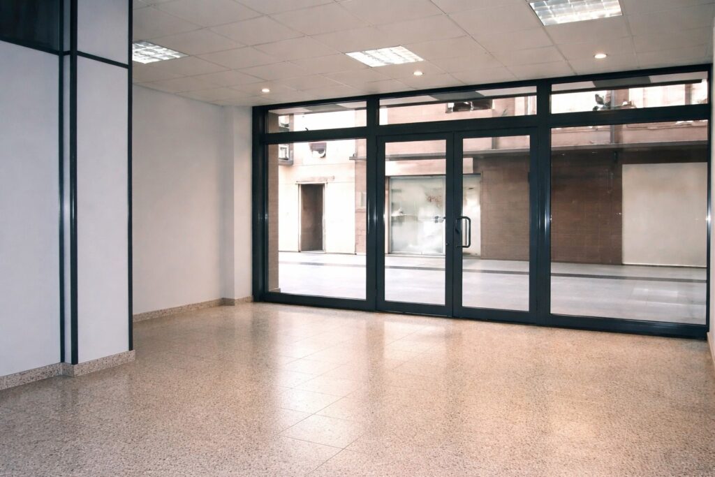 Local en venta en rentabilidad Sant Boi (Barcelona).