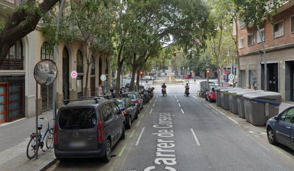 Local en rentabilidad en la calle Córcega en Barcelona